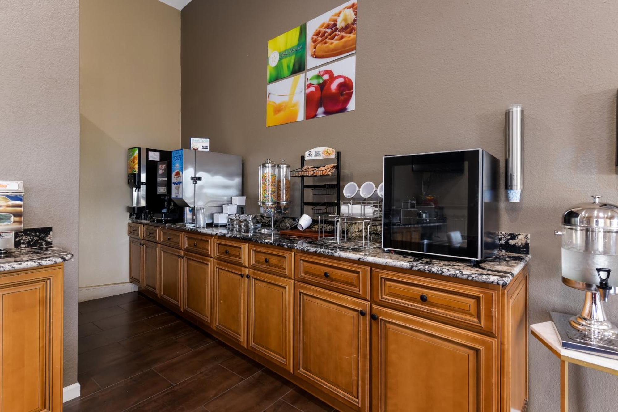 Baymont Inn & Suites By Wyndham Liberty Dış mekan fotoğraf