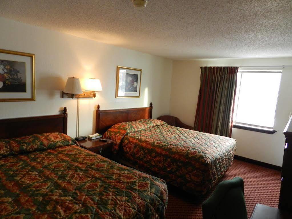 Baymont Inn & Suites By Wyndham Liberty Dış mekan fotoğraf